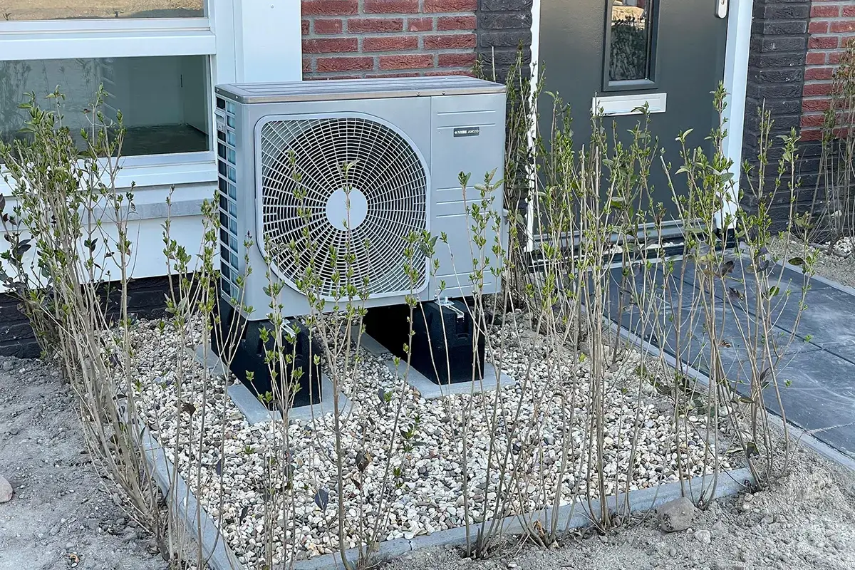 Harmvdb Heat Pump 6209793 1920 Harmvdb Heat Pump 6209793 1920